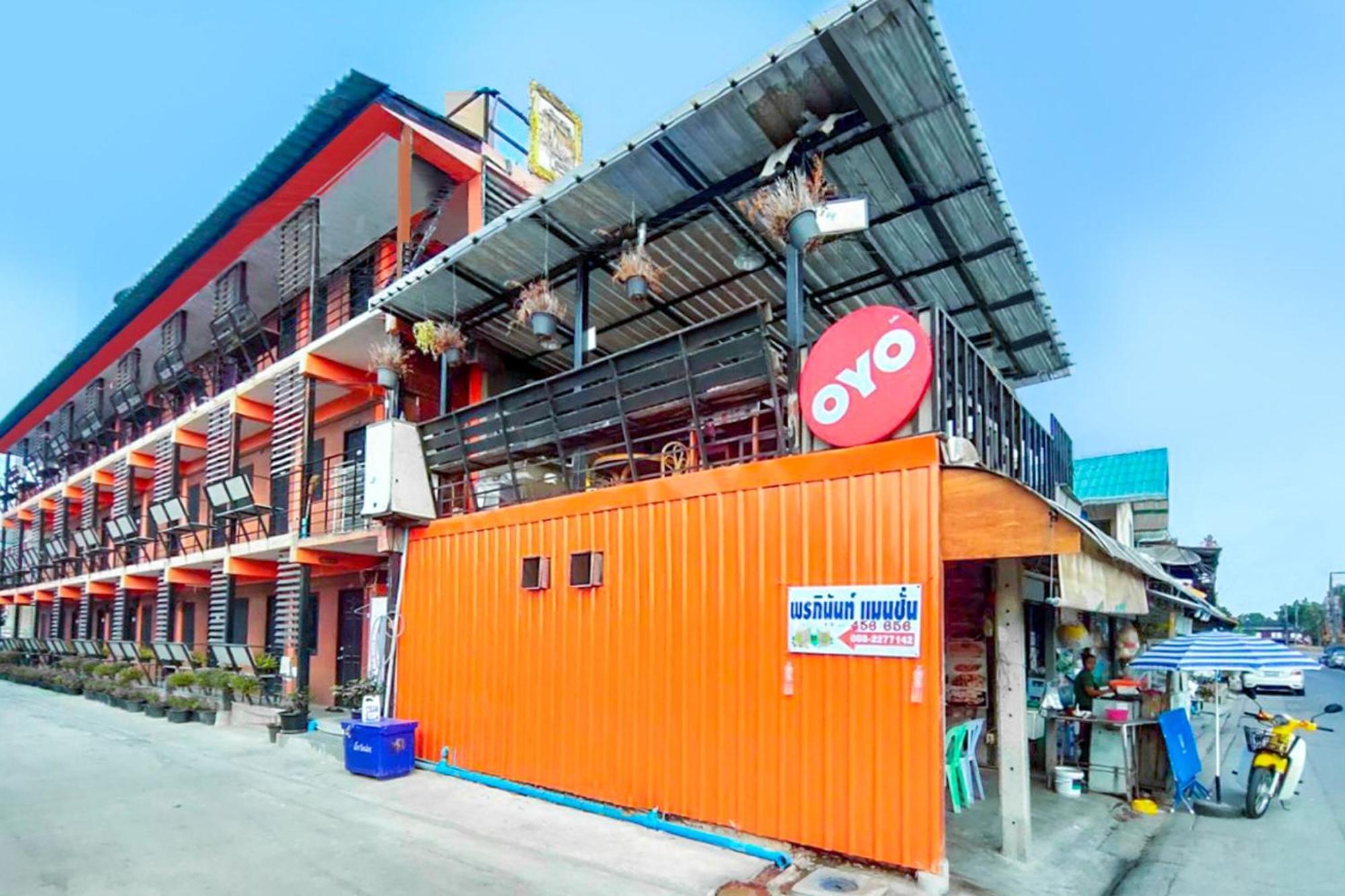Oyo 560 Chang Hostel Suvarnabhumi Банкок Екстериор снимка